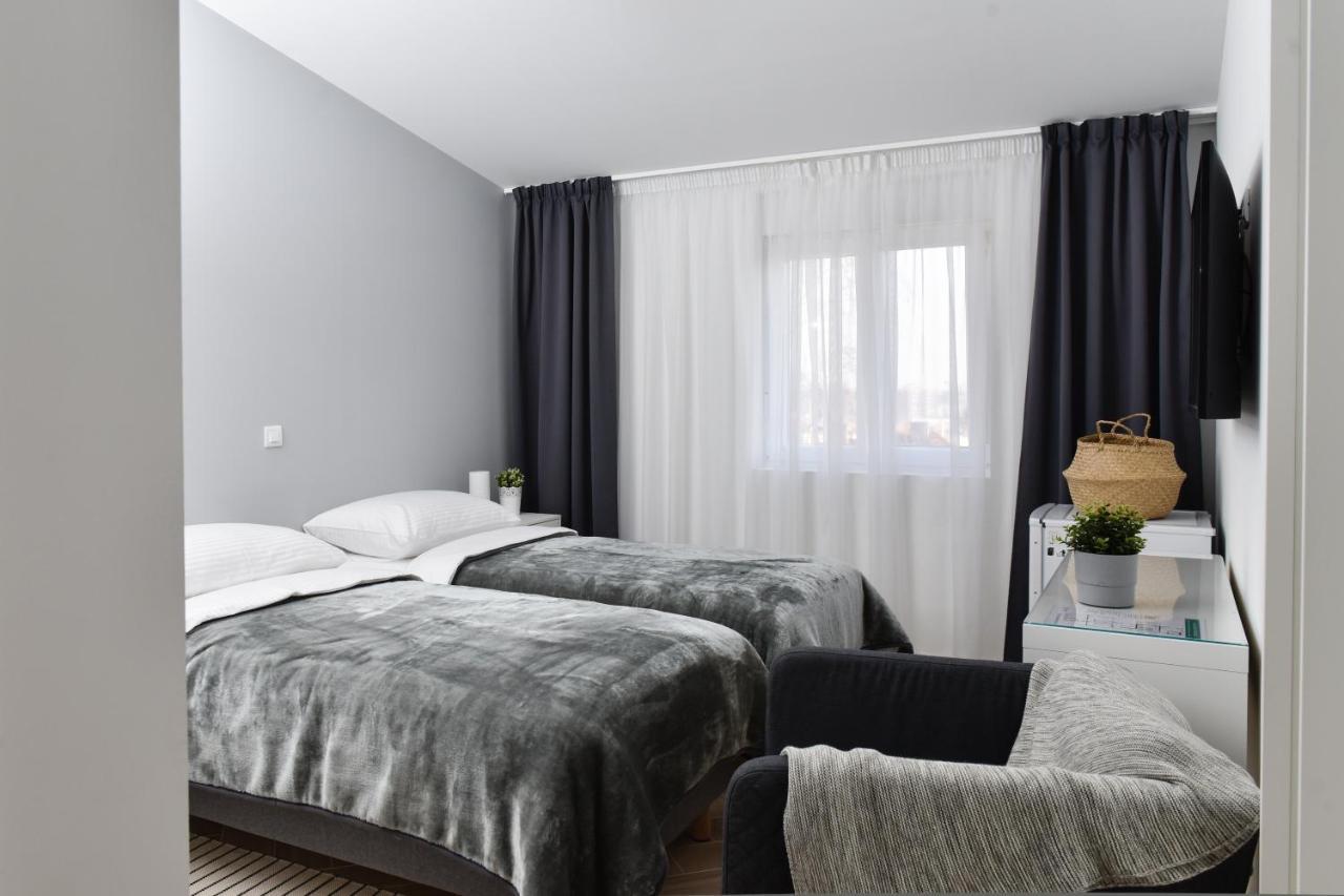 Rooms At Zajceva 34 Zagreb Room photo